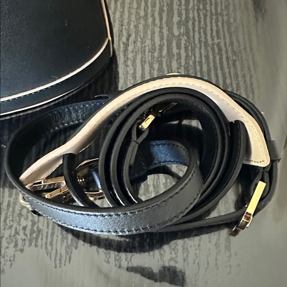 Nwt PRISMATIC BLACK.  Fair offers only. - Picture 9 of 9